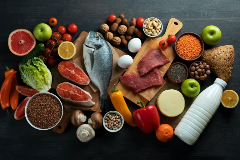 real-food-pyramid-assortment-top-view-4a5da368-9810-4218-82a8-7933ebe74212